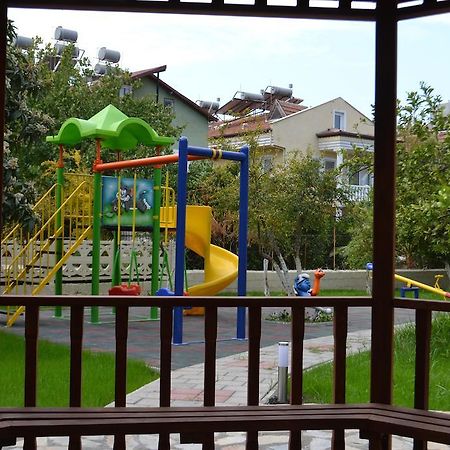 Mavi Hotel Fethiye Bagian luar foto